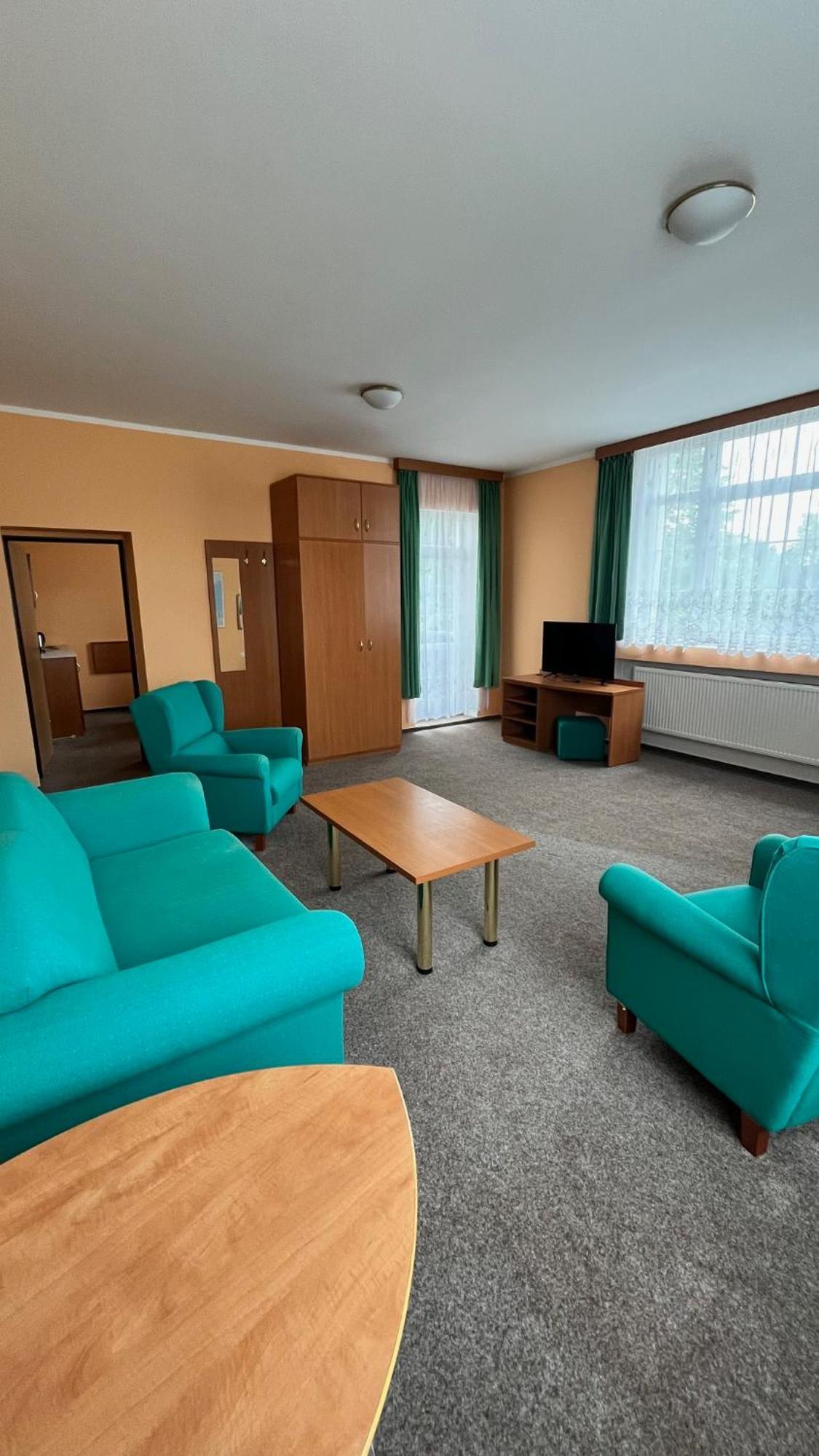 Grandhotel Nový Bor エクステリア 写真
