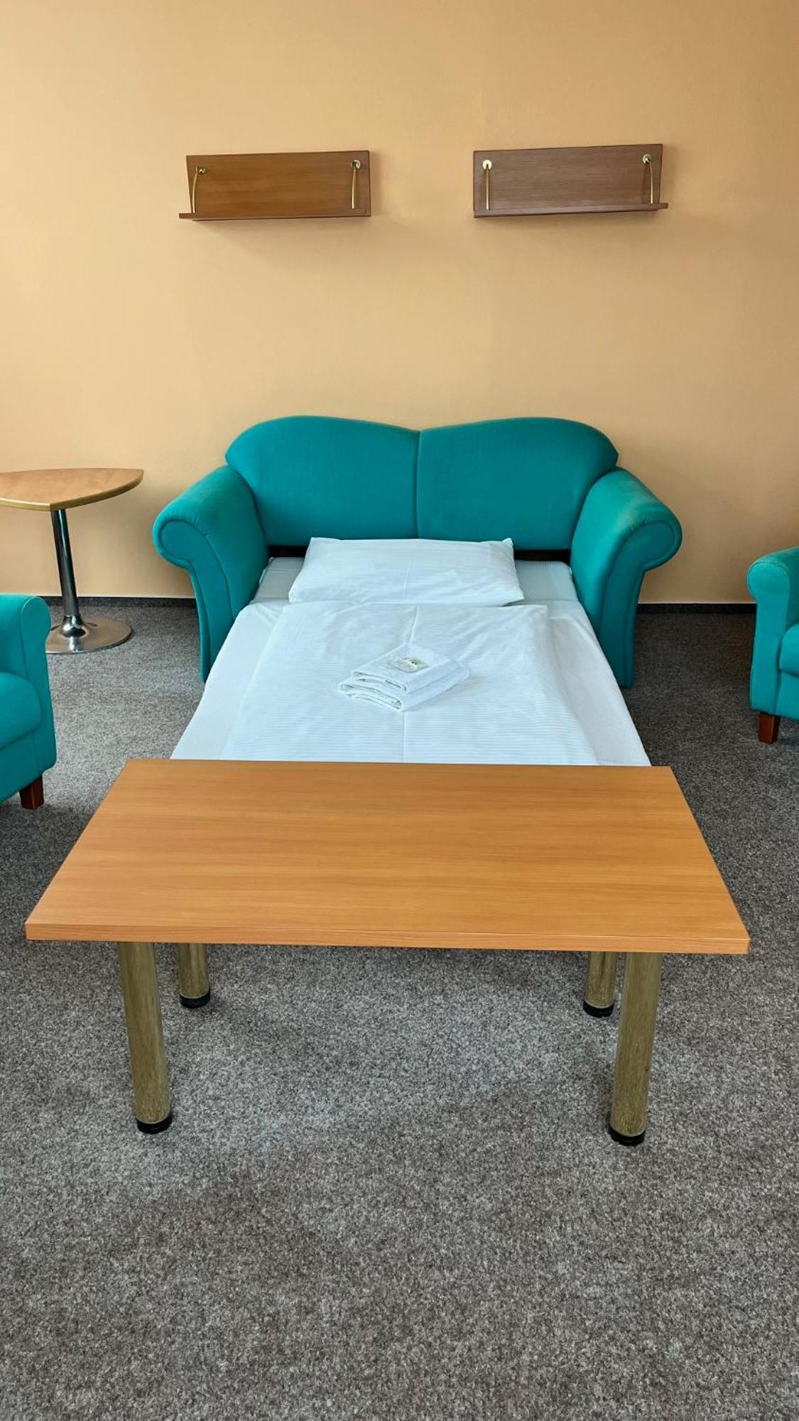 Grandhotel Nový Bor エクステリア 写真